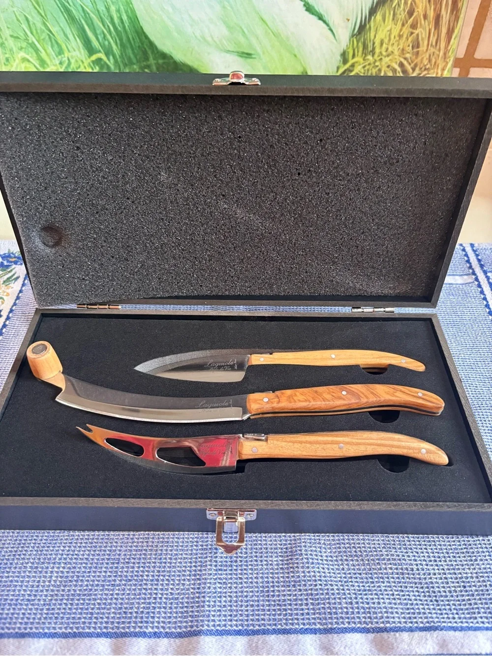 Laguiole 3-Cheese Knife Set Box with Olive Wood Handles - Black & Brown